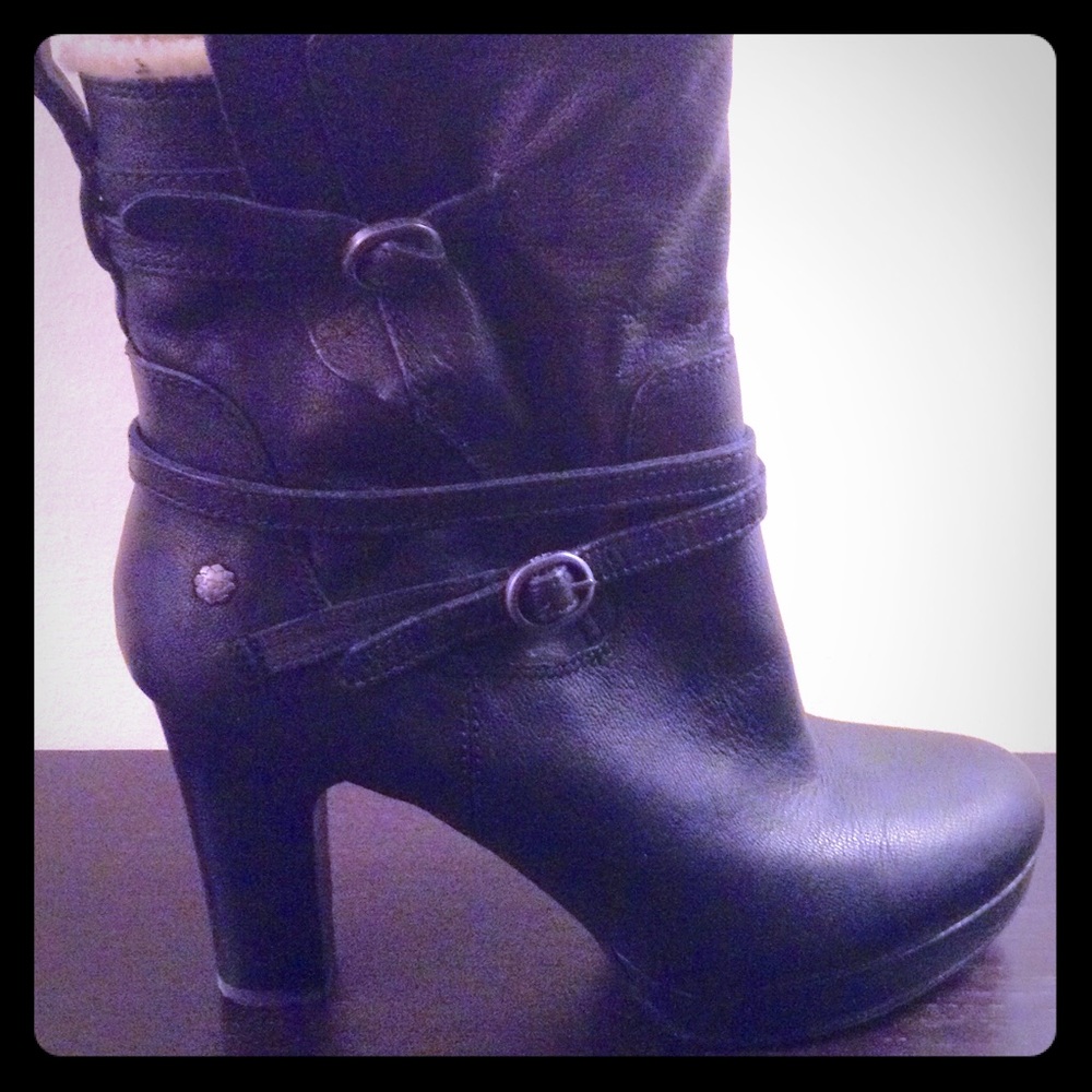 Ugg Australia Olivia Ankle Boots Black 8.5